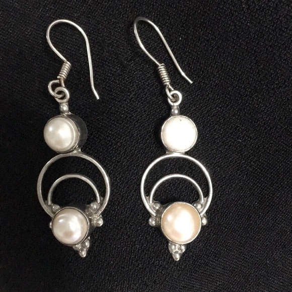 9.25 sterling silver filigree pearl earrings - Picture 3 of 6